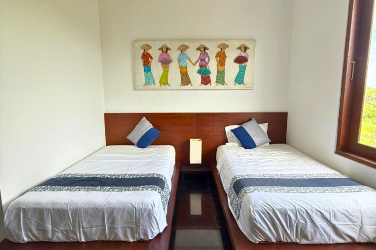 Modern 4BR Villa Near Tanah Lot – Rice Field & Ocean Views, 4-bed villa for rent in Tabanan – photo 8 of 11