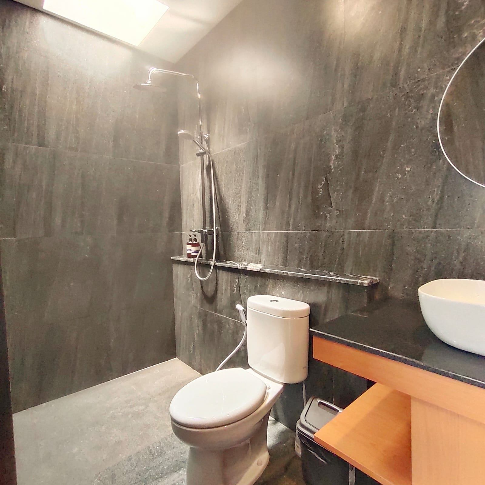 2 Bedrooms Villa in Kerobokan, 2-bed villa for rent in Canggu – photo 4 of 15