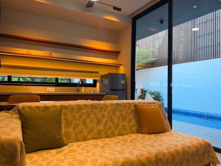 2BR Villa in Canggu | 400 Mbps WiFi | Private Pool | No Mold | Car Parking, 2-bed villa for rent in Canggu – photo 9 of 15
