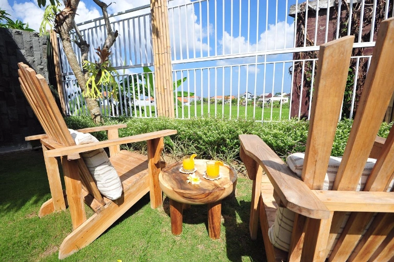 Tropical 2 Bedroom Villa with Rice Field Views | Padonan, Canggu, 2-bed villa for rent in Canggu – photo 9 of 15