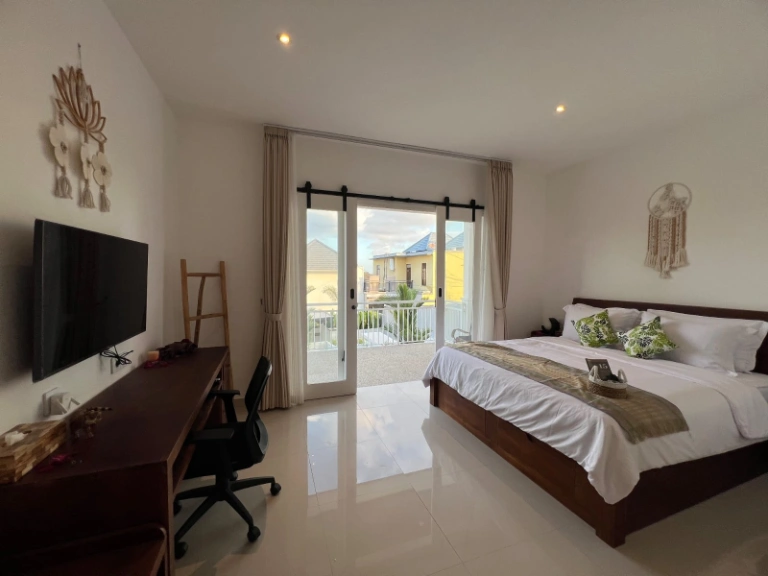 Monthly Rent Villa 3 Bedroom (Umalas) By Nami Bali, 3-bed villa for rent in Canggu – photo 3 of 15