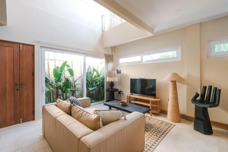 Studio For Rent 1 Bed In Pererenan,Badung Bali, 1-bed villa for rent in Pererenan – photo 11 of 12