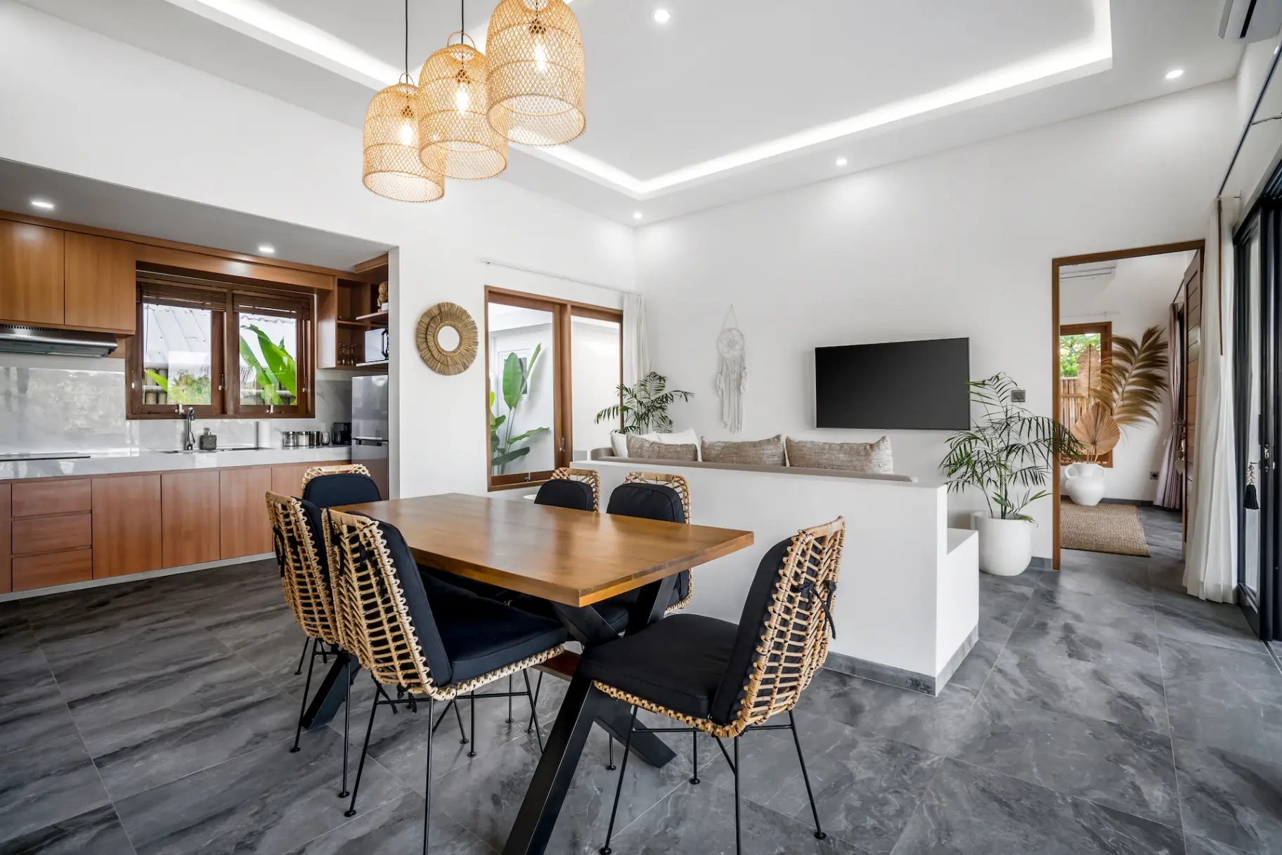 Villa Grateful - Cozy 2 BDR Villa with Private Pool and stunning Ricefields View, 2-bed villa for rent in Ubud – photo 10 of 15