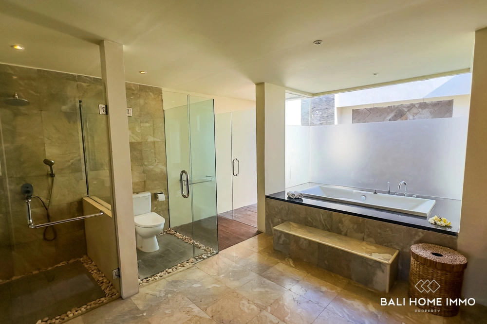 Spacious 1 Bedroom Villa with Golf Course View for Rent in Bingin, 1-bed villa for rent in Uluwatu – photo 8 of 8
