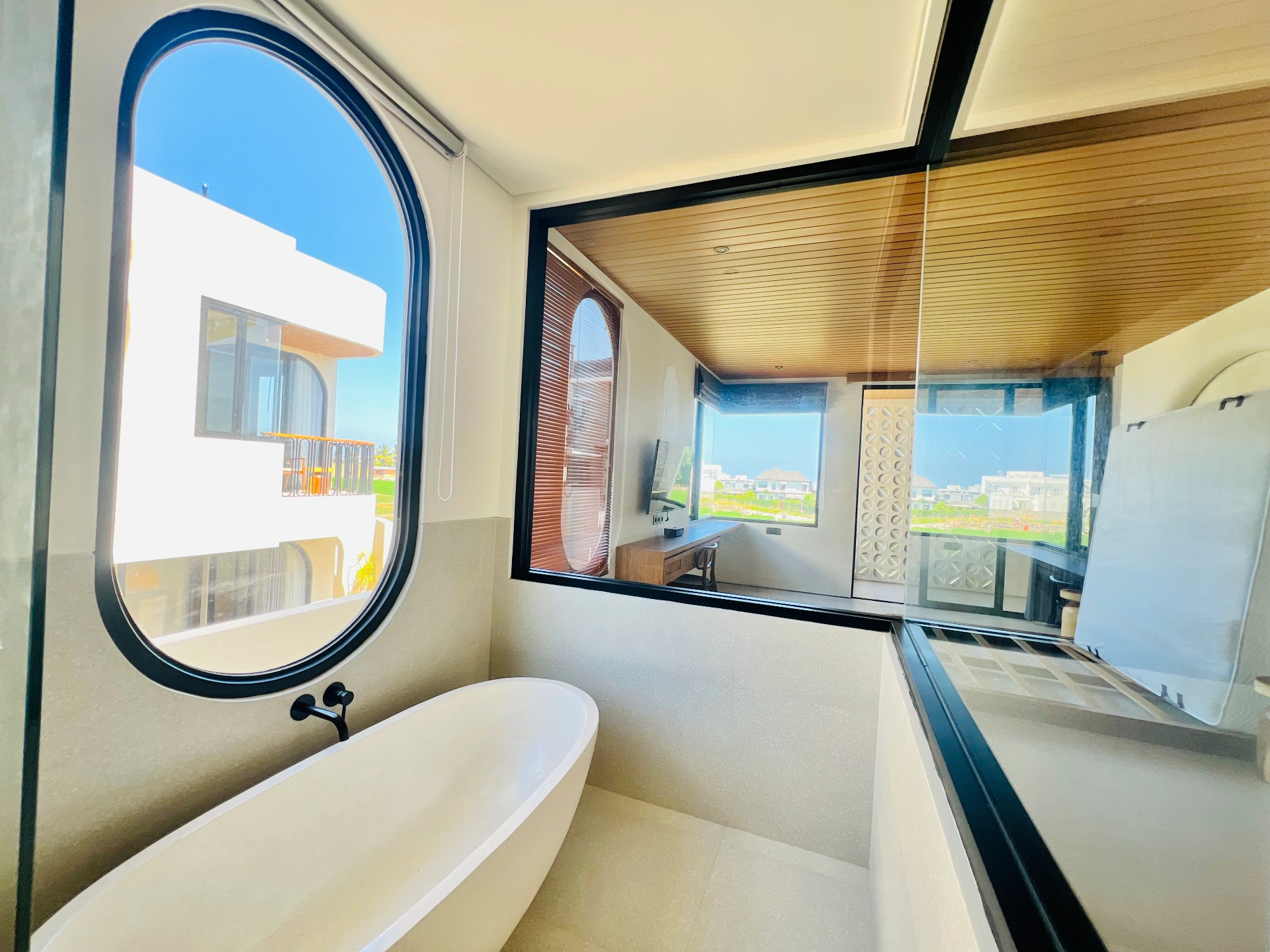 Brand New 1 Bedroom Villa 2 Minutes Away to Cemagi Beach, 1-bed villa for rent in Seseh – photo 8 of 15