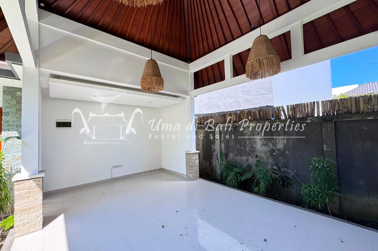 3BR Villa for Rent at Berawa, Bali, 3-bed villa for rent in Canggu – photo 11 of 13