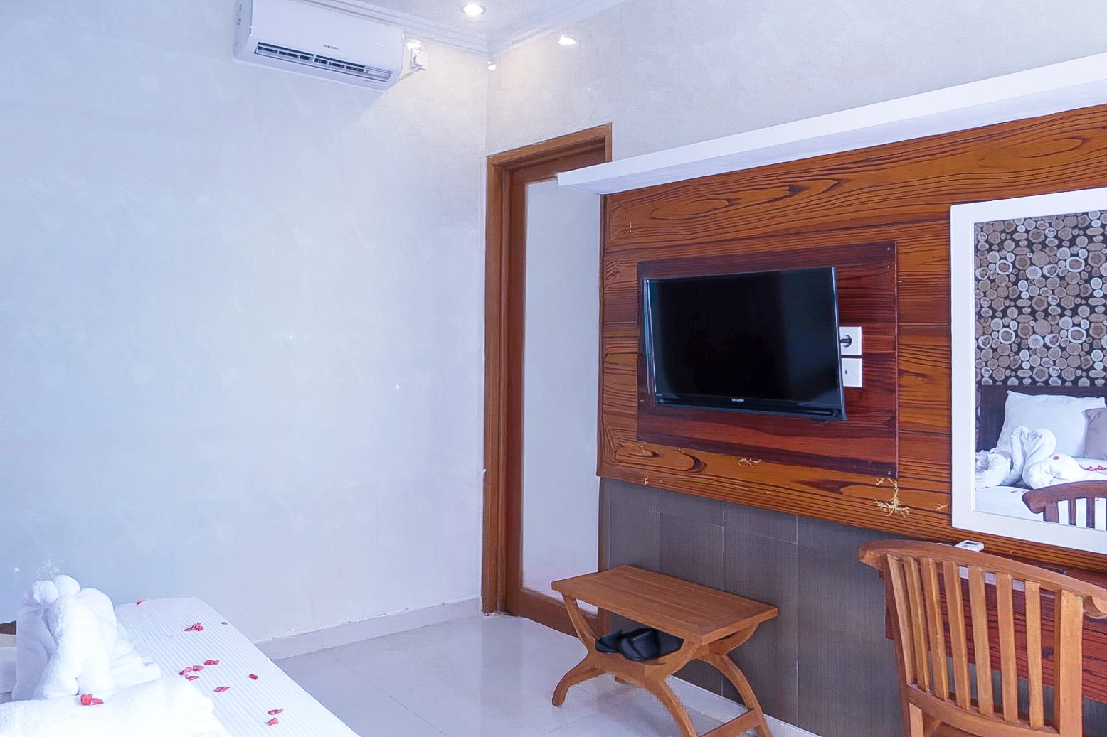 Serene 1BR Private Pool Villa | Sanur Hideaway, 1-bed villa for rent in Sanur – photo 12 of 15