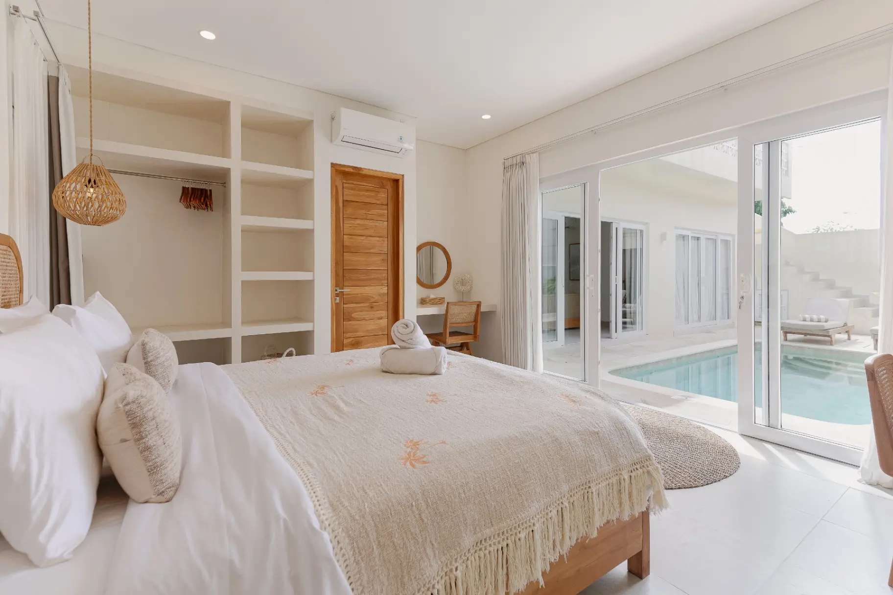 Mata Biru - 2BR with Pool and Rooftop, Uluwatu, 2-bed villa for rent in Uluwatu – photo 4 of 15
