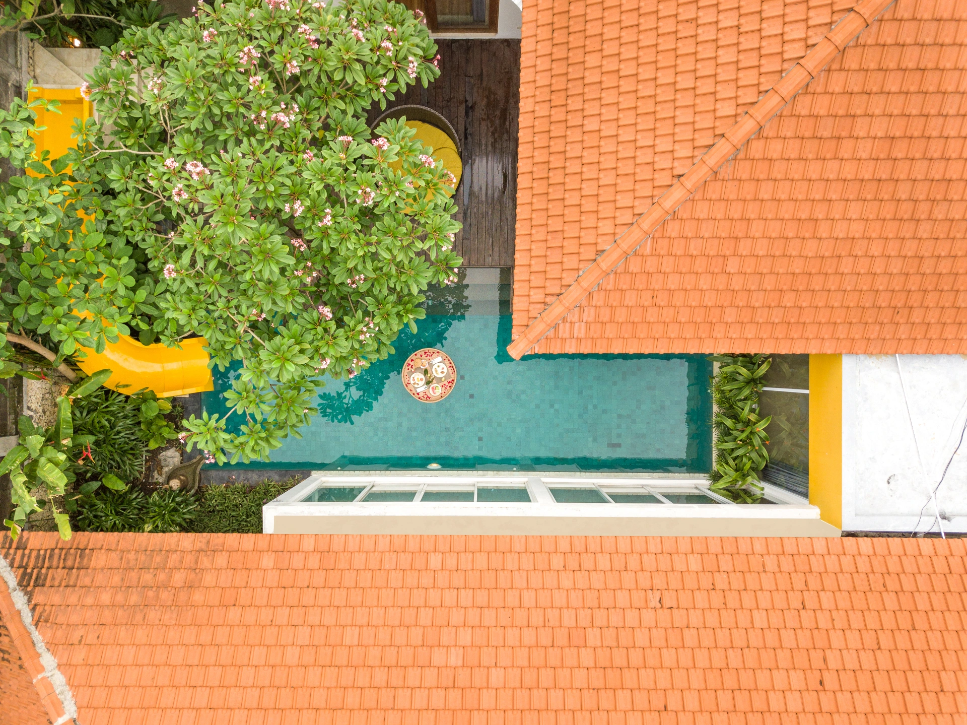 3 Bedroom Villa Full Furnished in Kerobokan, 3-bed villa for rent in Seminyak – photo 9 of 11
