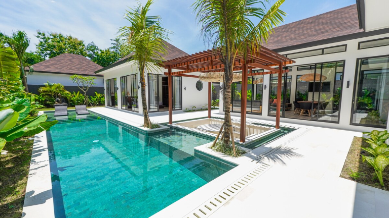 Villa Lilou - Modern 3BR in Uluwatu | Private Swimming Pool, 3-bed villa for rent in Uluwatu – photo 2 of 15