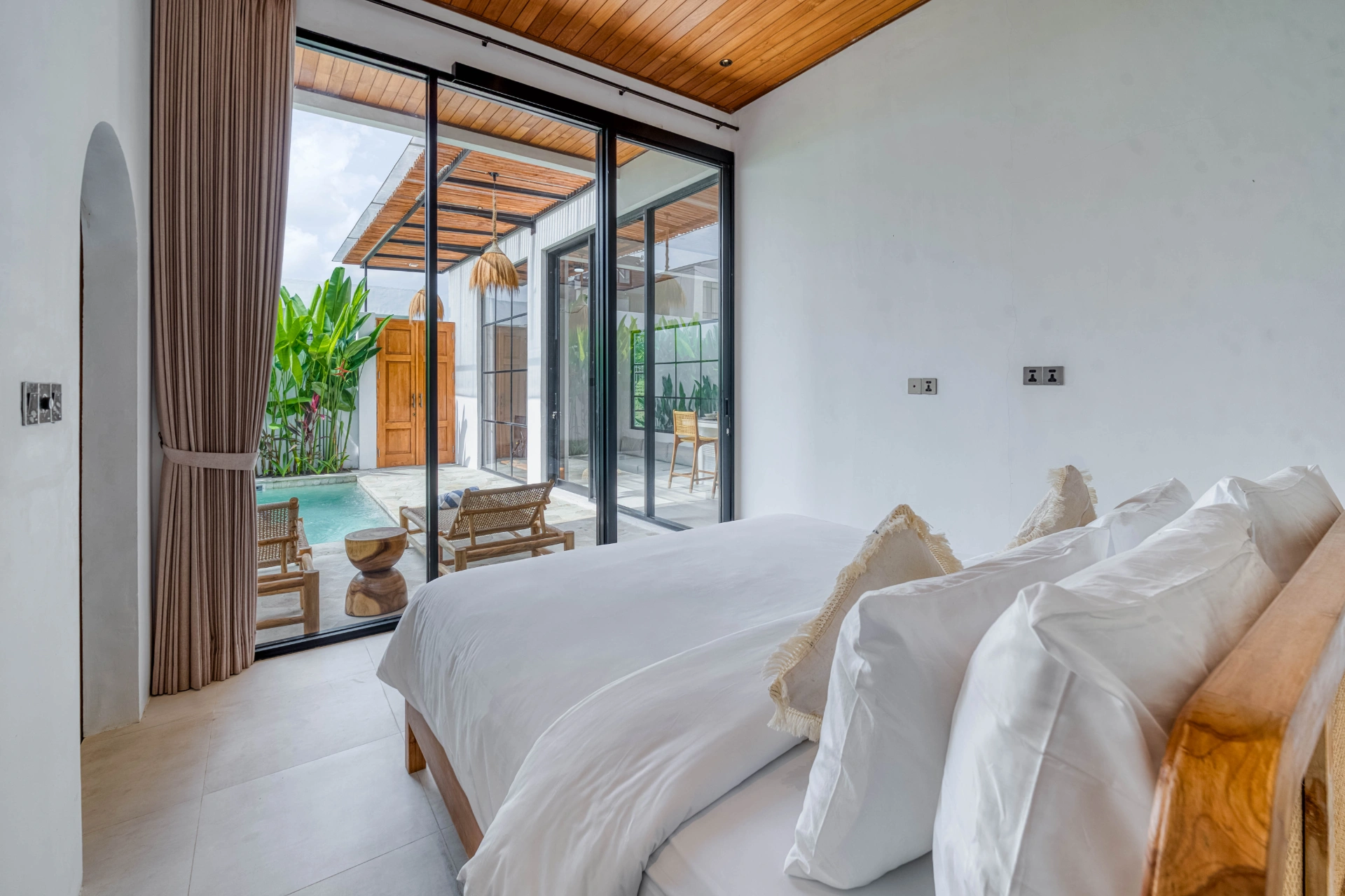 Avasa Villa B7 : Brand New 2BR in Berawa, Bali., 2-bed villa for rent in Canggu – photo 7 of 15