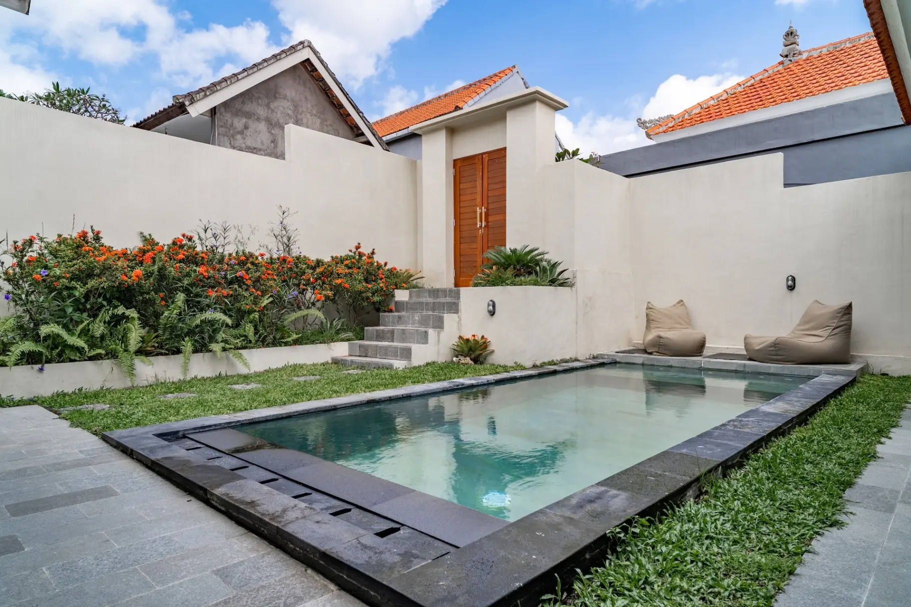 Close to BALI MMA with CLOSED KITCHEN – Tranquil 2BR Villa, 2-bed villa for rent in Canggu – photo 4 of 15
