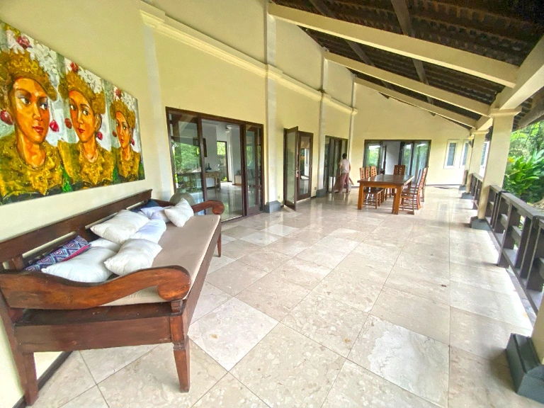 Spacious 4-5BR villa for rent in Tumbak Bayuh, Perenenan, Canggu, 5-bed villa for rent in Pererenan – photo 8 of 13