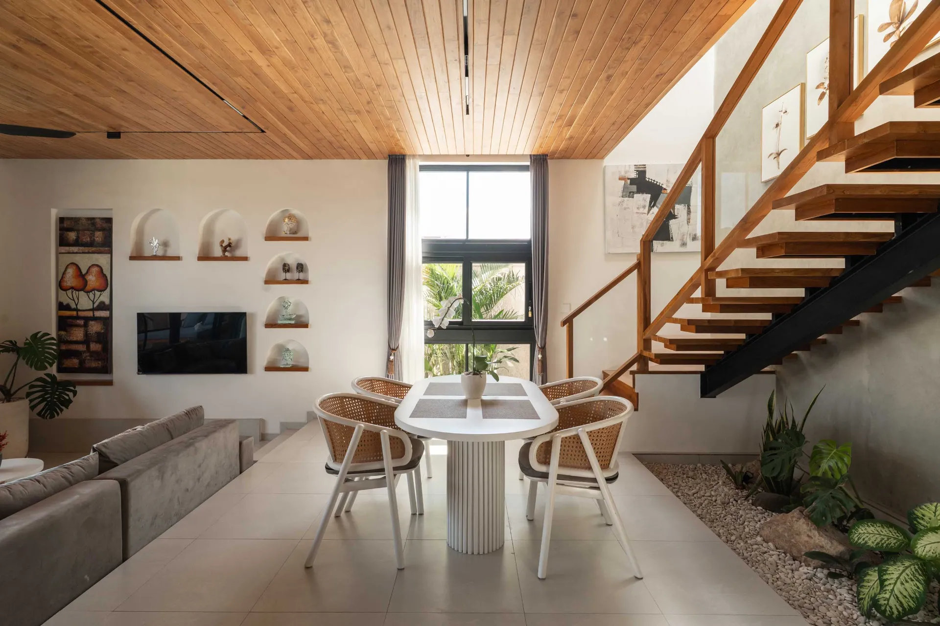 Ben's Villa 1 - Cozy 2BR Holiday Villa w/ Private Pool in Umalas, 2-bed villa for rent in Canggu – photo 11 of 15