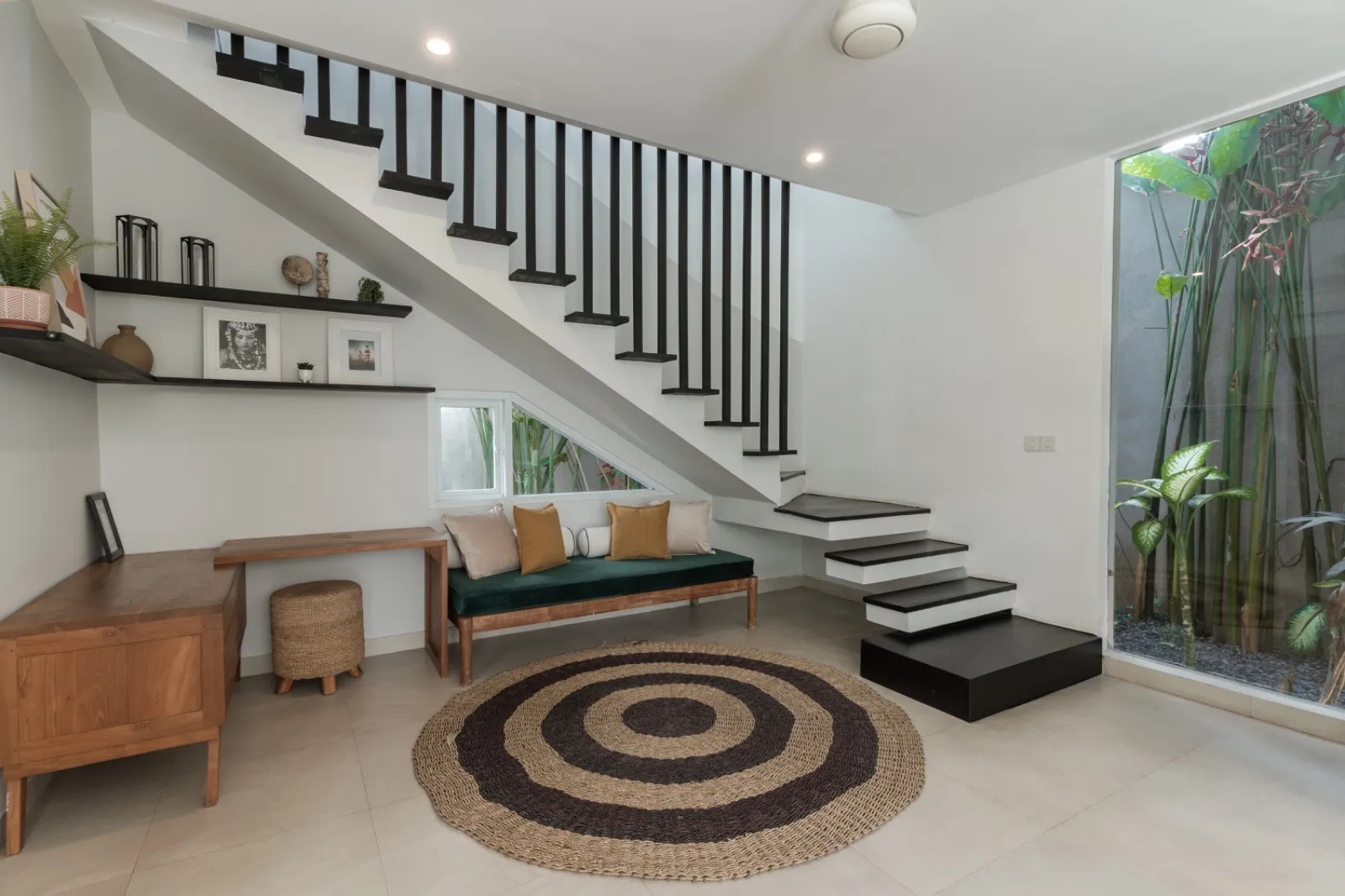 Villa For Rent 3 Bed In Berawa,Tibubeneng Bali, 3-bed villa for rent in Canggu – photo 7 of 15