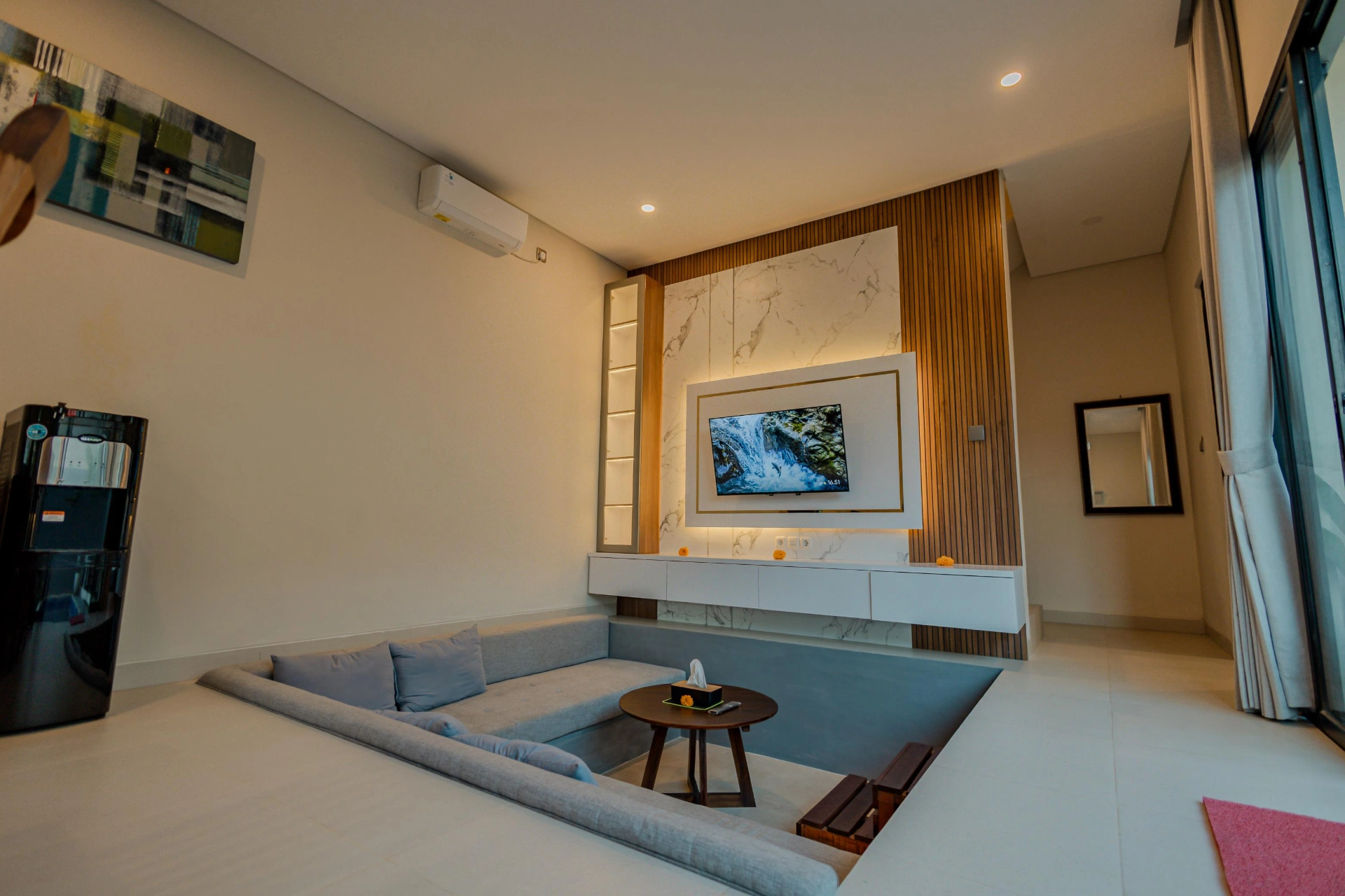 3 Bedroom Villa in Canggu with Rooftop Ricefield view, 3-bed villa for rent in Canggu – photo 4 of 15