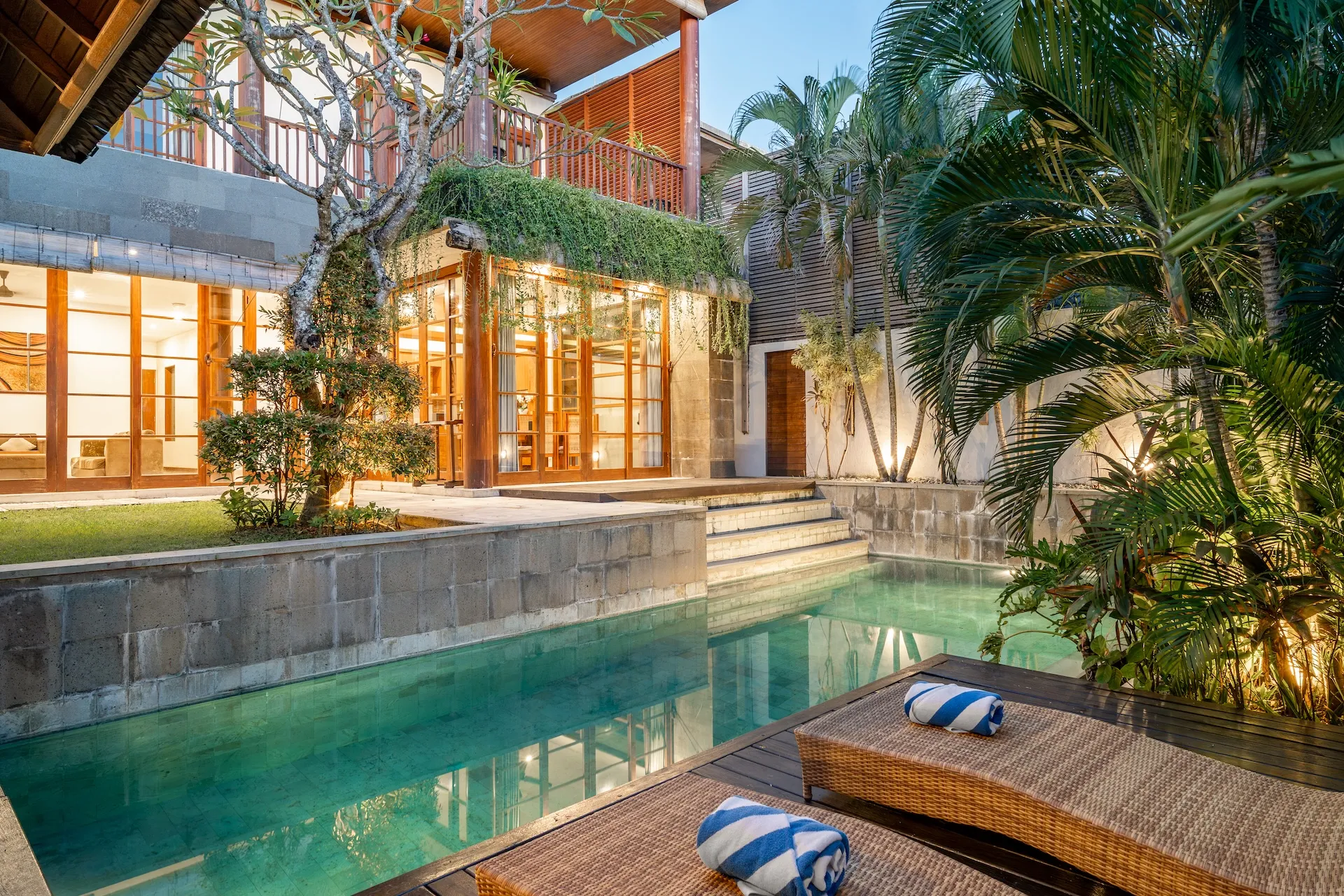 Bale Gede Luxury Villas - 3 Bedroom Pool Villa, 3-bed villa for rent in Seminyak – photo 6 of 15