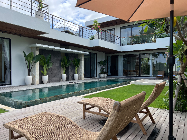 Modern Tropical 3BR Villa — Tumbak Buyuh, Pererenan, 3-bed villa for rent in Pererenan – photo 2 of 15