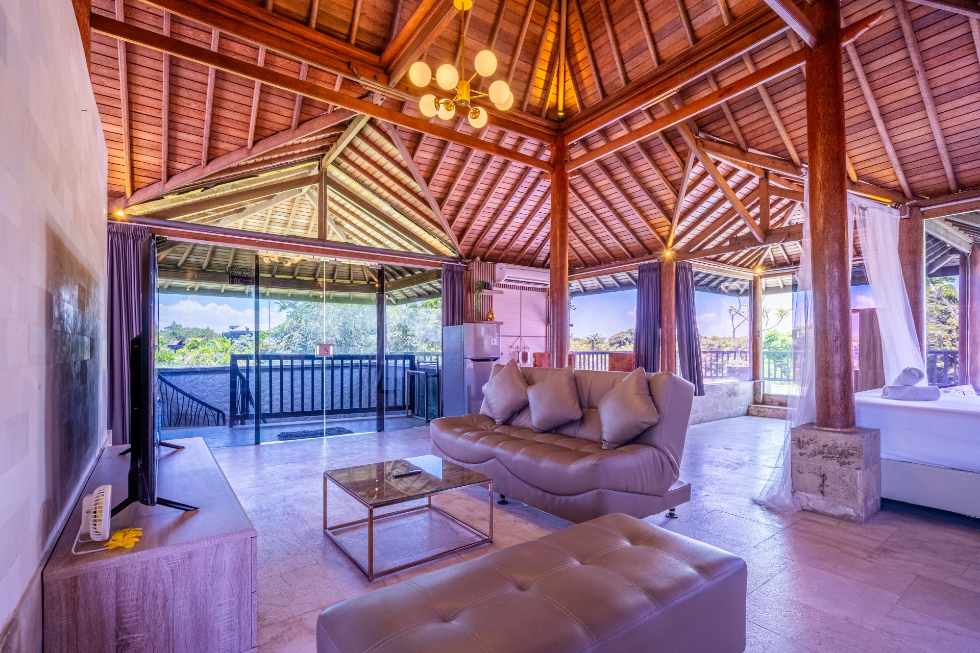 Puri Ratu Jimbaran - 5BR Villa with Pool, Jimbaran, 5-bed villa for rent in Uluwatu – photo 7 of 15