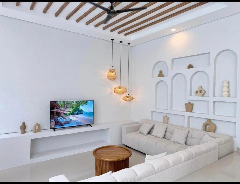 Brand New 3 Bedroom Private Villa near Canggu Beach, 3-bed villa for rent in Canggu – photo 7 of 15