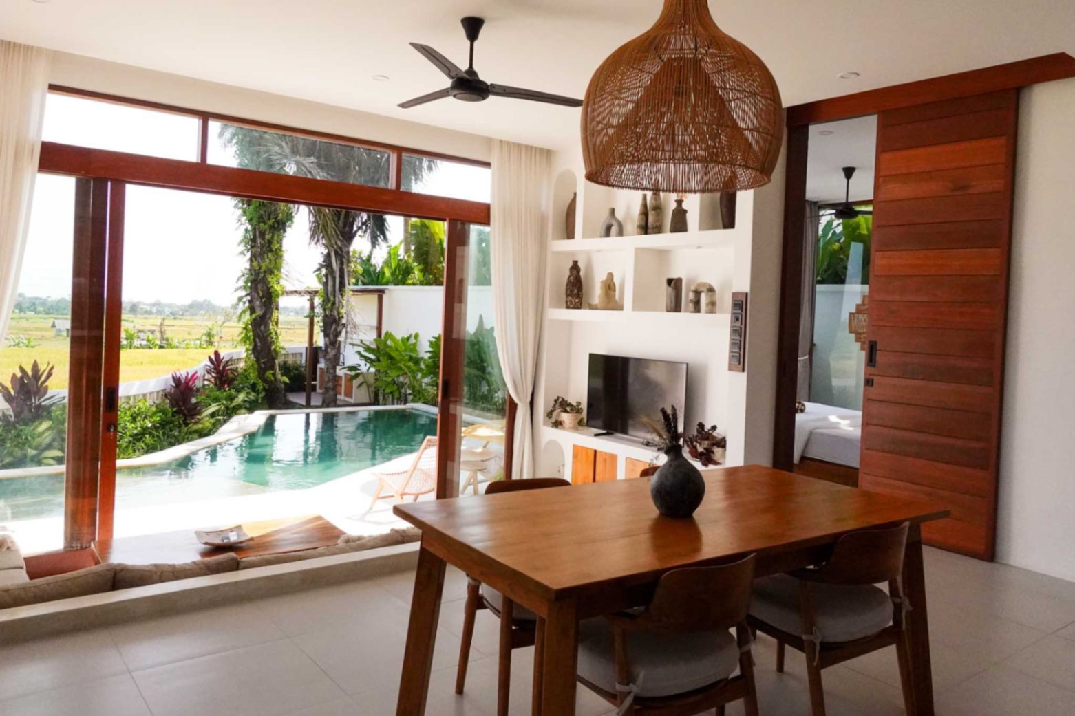 2-Bedroom Villa with Bright Open Living Spaces in Cepaka, 2-bed villa for rent in Tabanan – photo 4 of 15