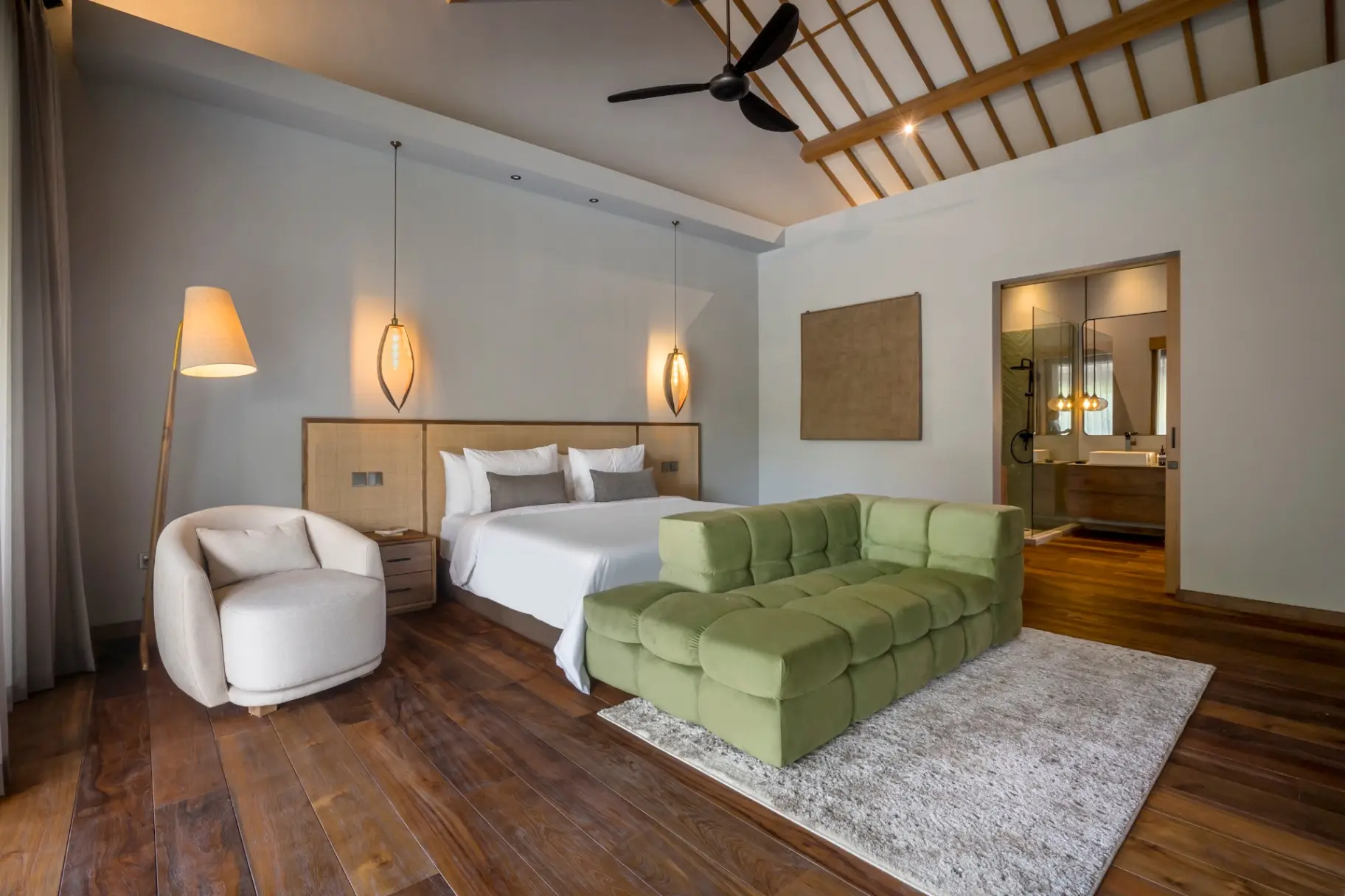 Pererenan Paradise: 2BD Luxury Townhouse w/ Pool - Villa Pereh, 2-bed villa for rent in Pererenan – photo 10 of 14