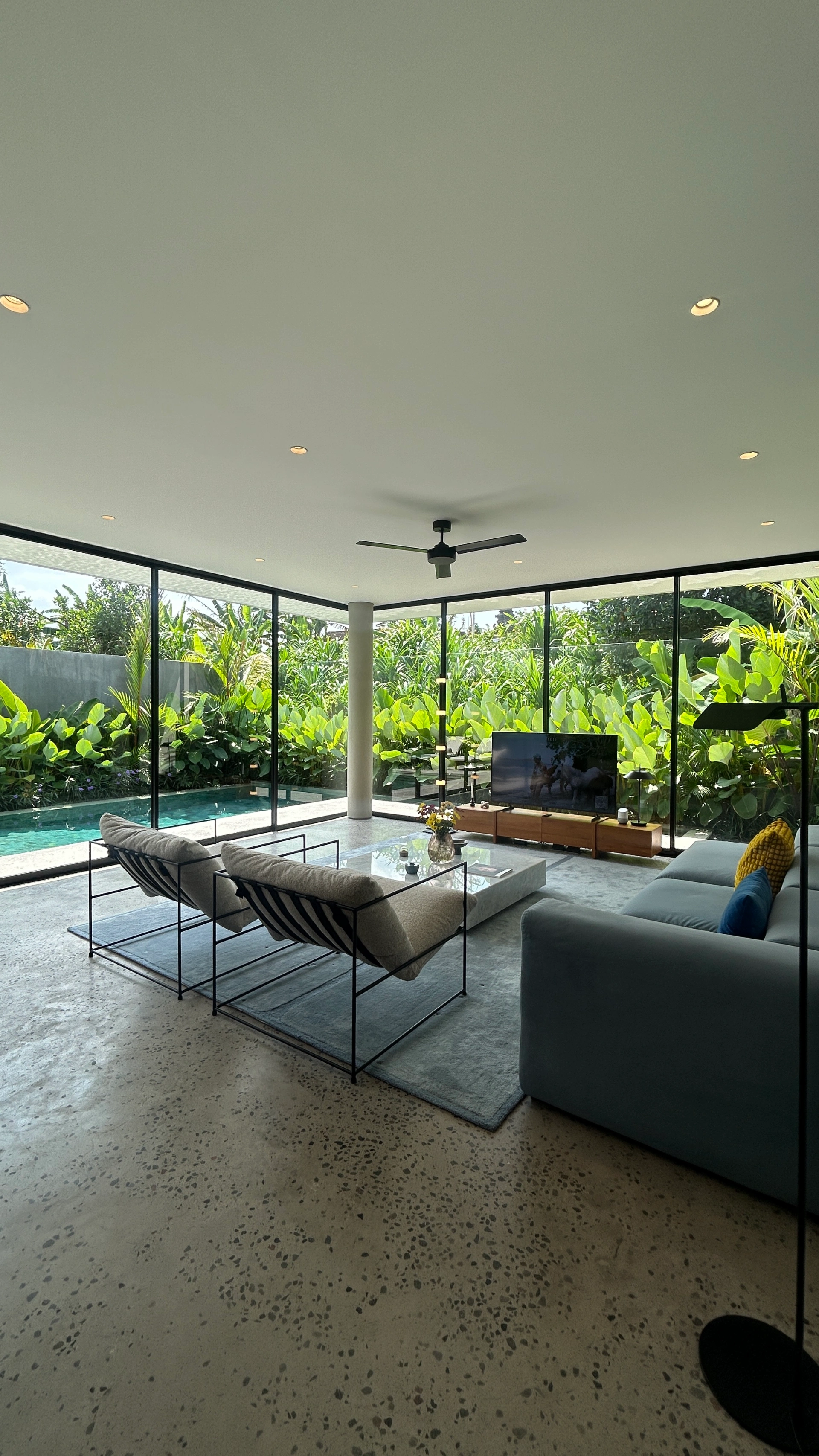 Considered 2BR Villa w/ Private Pool and Sunset Views, 2-bed villa for rent in Canggu – photo 4 of 14