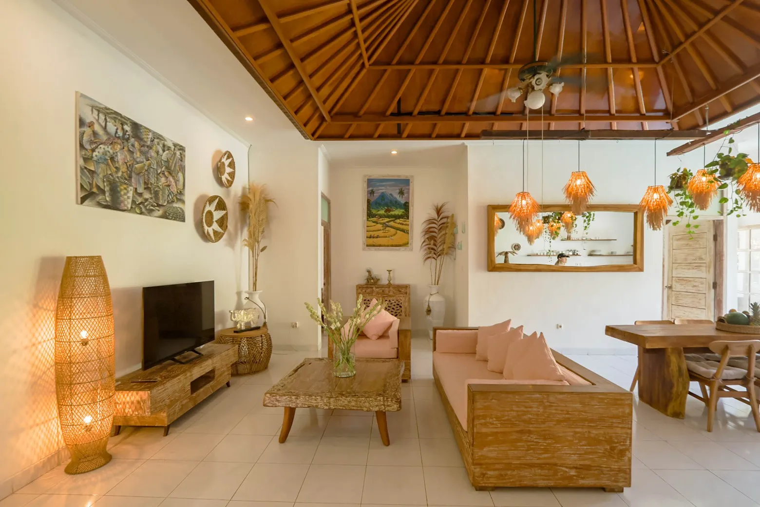 Villa Rental Sanur Bali - Charming 3BR Close to Sunrise Beach, 3-bed villa for rent in Sanur – photo 7 of 15