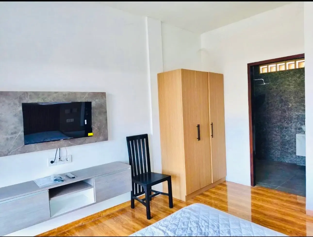 3 Bedrooms Villa in Kerobokan, 3-bed villa for rent in Seminyak – photo 9 of 14