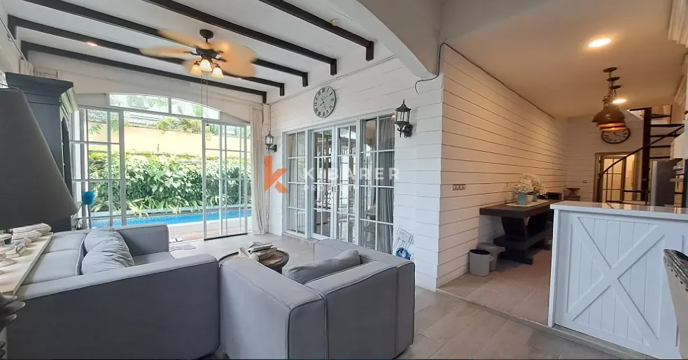 Warmth Three-Bedrooms Villa in Strategic Area of Berawa, 3-bed villa for rent in Canggu – photo 11 of 14