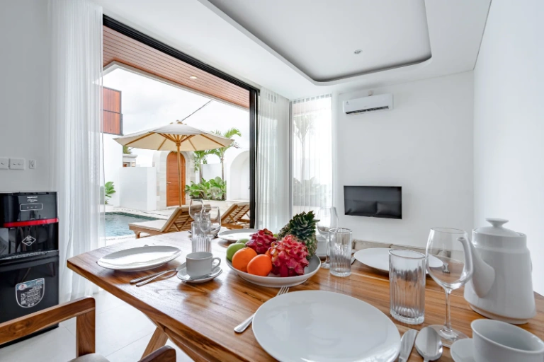 2 Bedrooms Villa for Monthly Rent in Pererenan – Pantai Lima, 2-bed villa for rent in Pererenan – photo 3 of 15