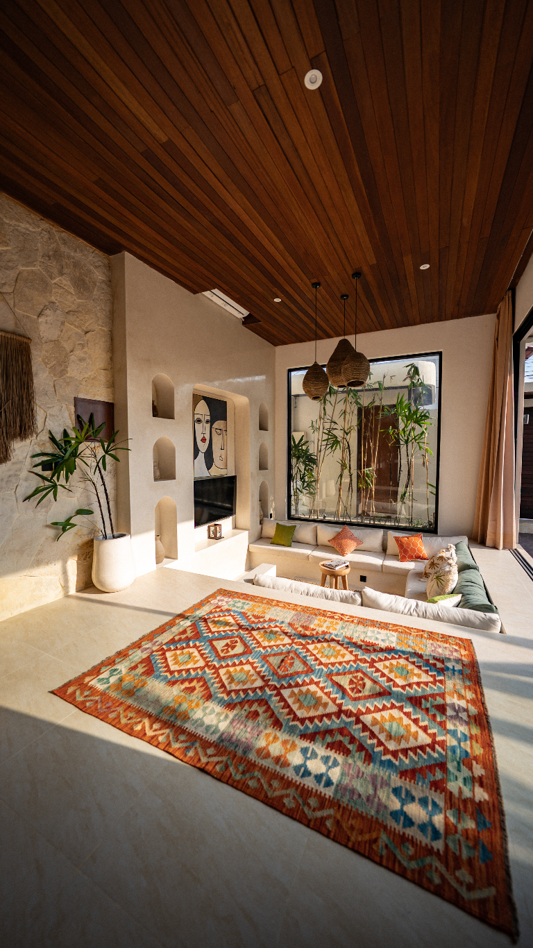Villa Solara - 3BR in the Heart of Canggu w/ Rooftop Bar, 3-bed villa for rent in Canggu – photo 2 of 15