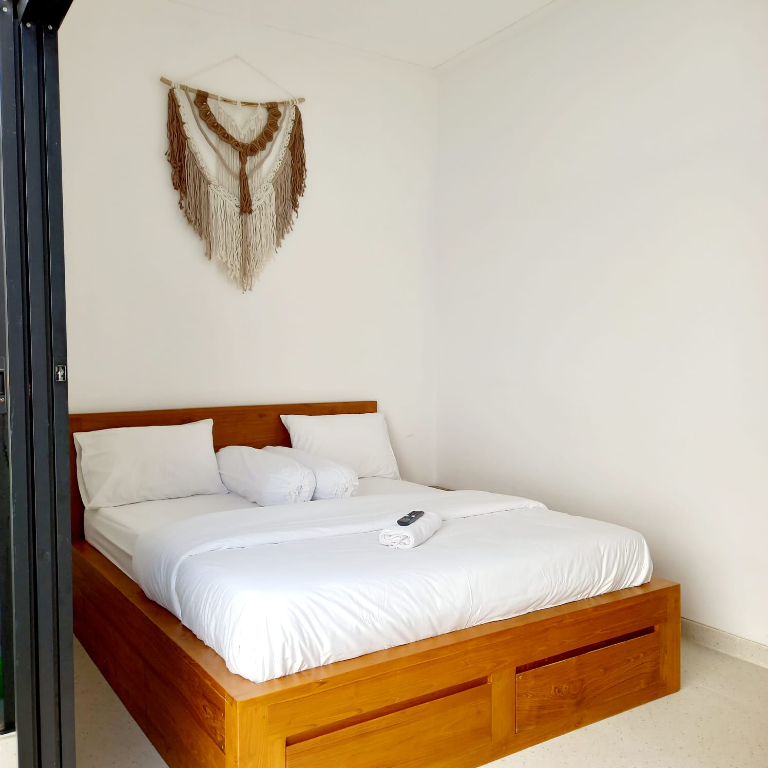 2BR Villa Feronia in Uluwatu, 2-bed villa for rent in Uluwatu – photo 14 of 15