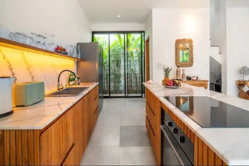 Villa For Rent 4 Bed In Berawa,Canggu Bali, 4-bed villa for rent in Canggu – photo 11 of 15