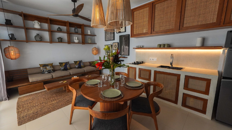 Villa LuClo - 2BR Canggu | Private Swimming Pool & Rooftop, 2-bed villa for rent in Canggu – photo 9 of 15