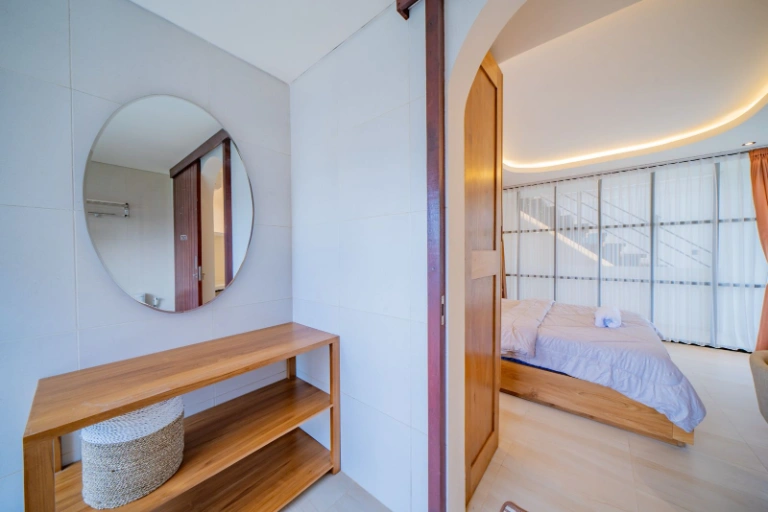 *2BR +1 , Villas in Seminyak with a Rooftop Cold Plunge*, 3-bed villa for rent in Seminyak – photo 11 of 15