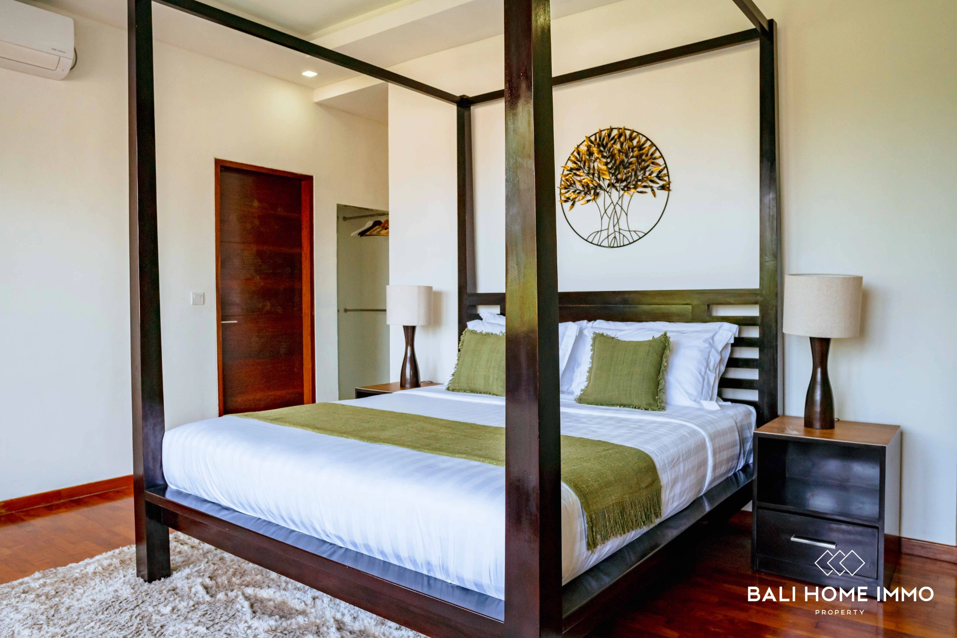 Modern Tropical Luxury Villa for Rent & Sale in Balangan, 4-bed villa for rent in Uluwatu – photo 8 of 14