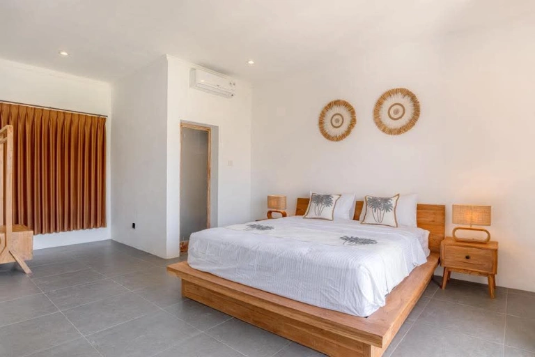 Modern Tropical 3 Bedroom Villa in Prime Berawa, 3-bed villa for rent in Canggu – photo 15 of 15