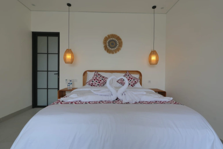 Villa For Rent 2 Bed In Padonan,Badung Bali, 2-bed villa for rent in Canggu – photo 12 of 15