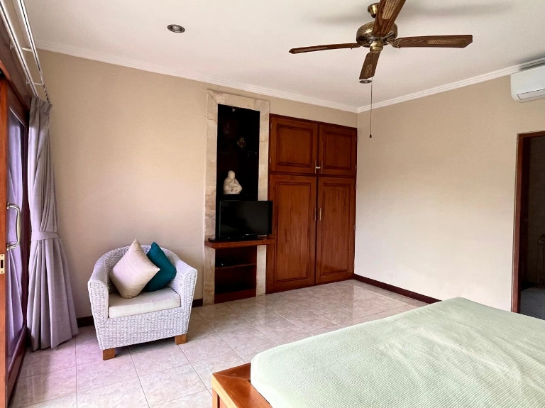2br Family Villa in Umalas With Big Garden, 2-bed villa for rent in Canggu – photo 13 of 15