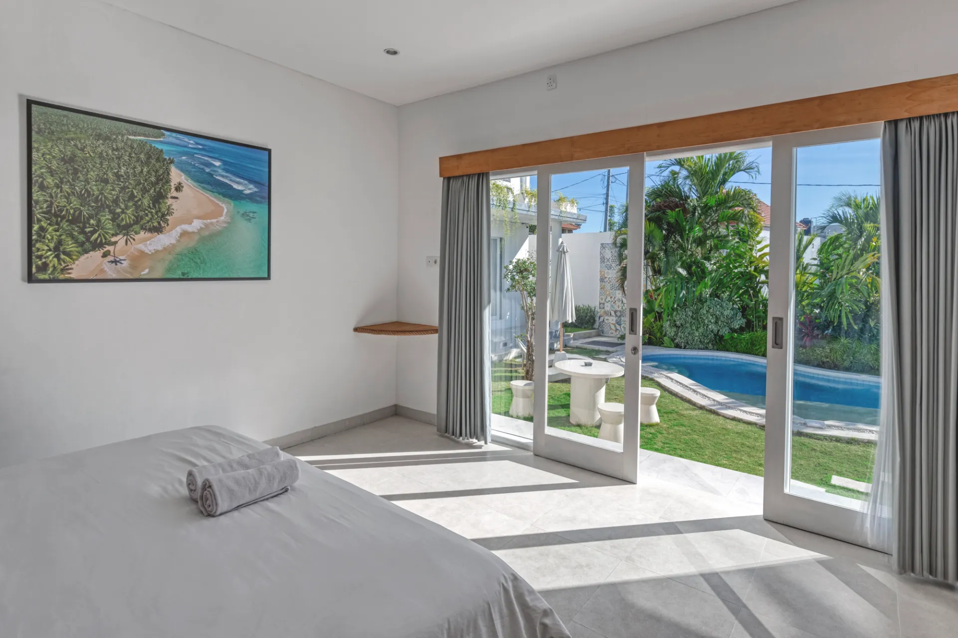 Villa Allis - 5 Bedroom Luxury Modern Villa in Jalan Raya Kayu Tulang, Canggu, 5-bed villa for rent in Canggu – photo 11 of 15