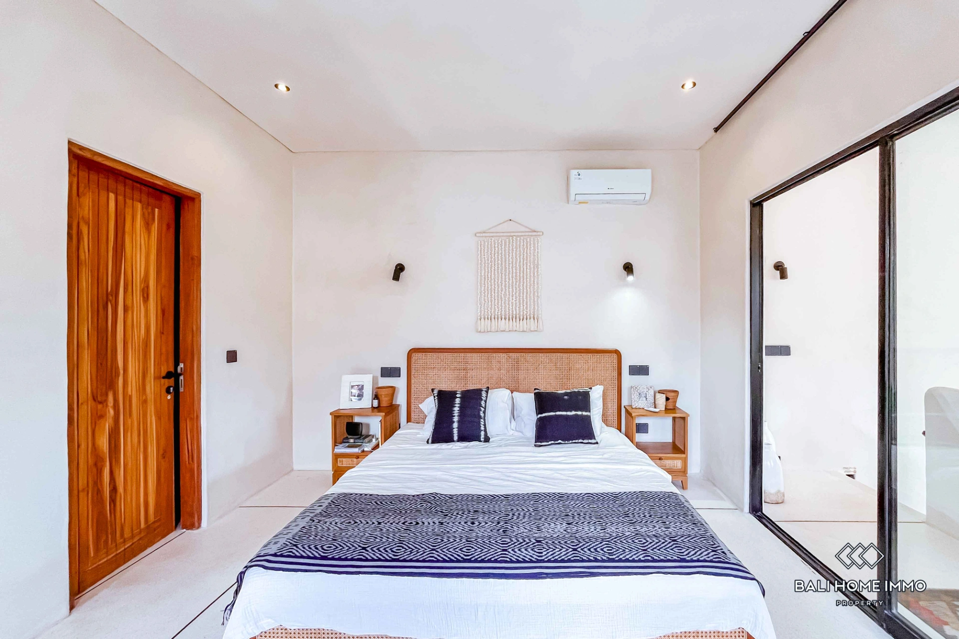 Beautiful 2 Bedrooms Villa for Monthly Rental in Ungasan, 2-bed villa for rent in Uluwatu – photo 13 of 15