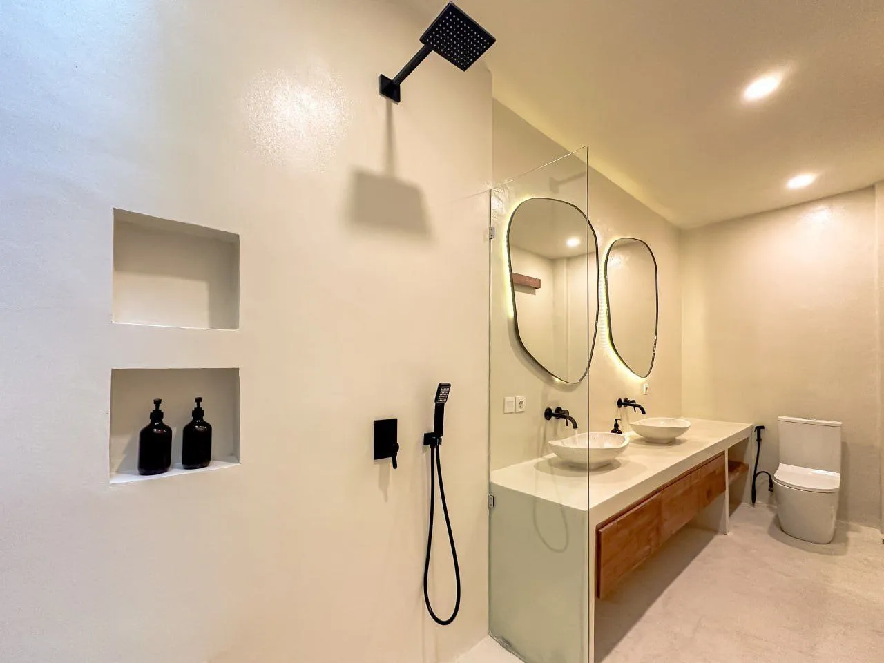 Ba Villas (Video included in this post), 3-bed villa for rent in Canggu – photo 12 of 15
