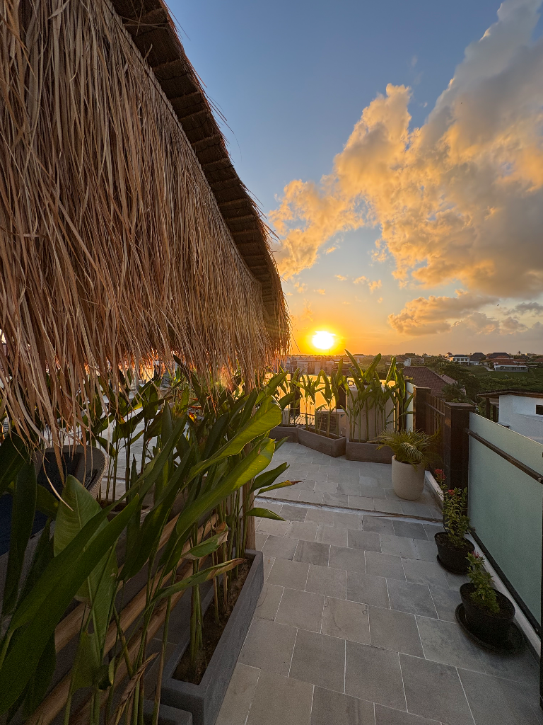 Berawa-4BR Villa with Amazing Rooftop, 4-bed villa for rent in Canggu – photo 7 of 15