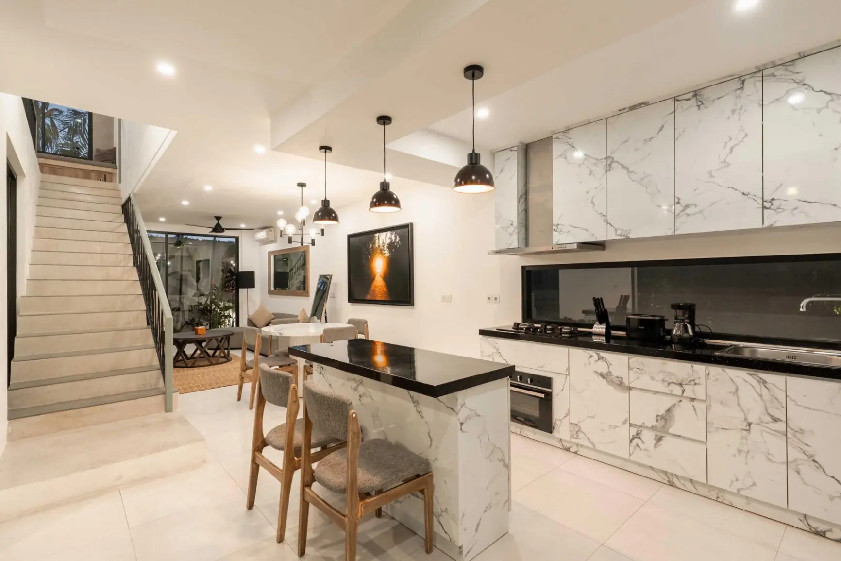 Melasti Villa - Spacious 3BD Villa with Pool Berawa Beach Canggu, 3-bed villa for rent in Canggu – photo 3 of 14