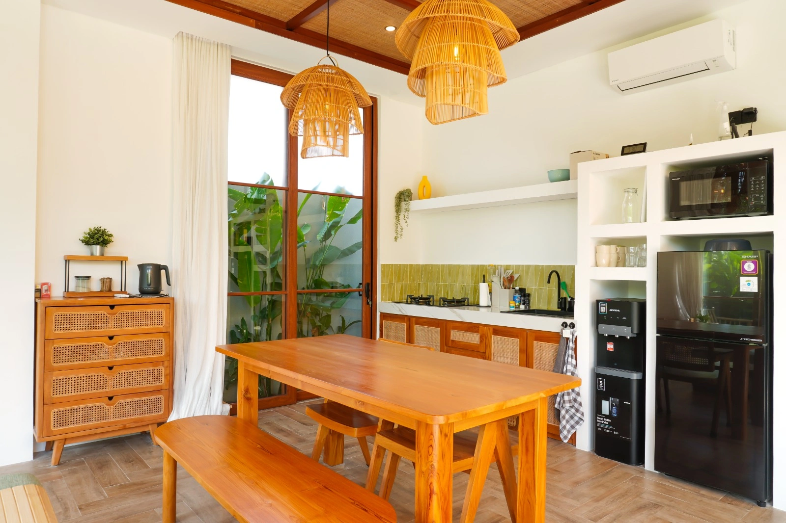 2-Bedroom Villa with Single-Level Family Living in Munggu, 2-bed villa for rent in Seseh – photo 3 of 15