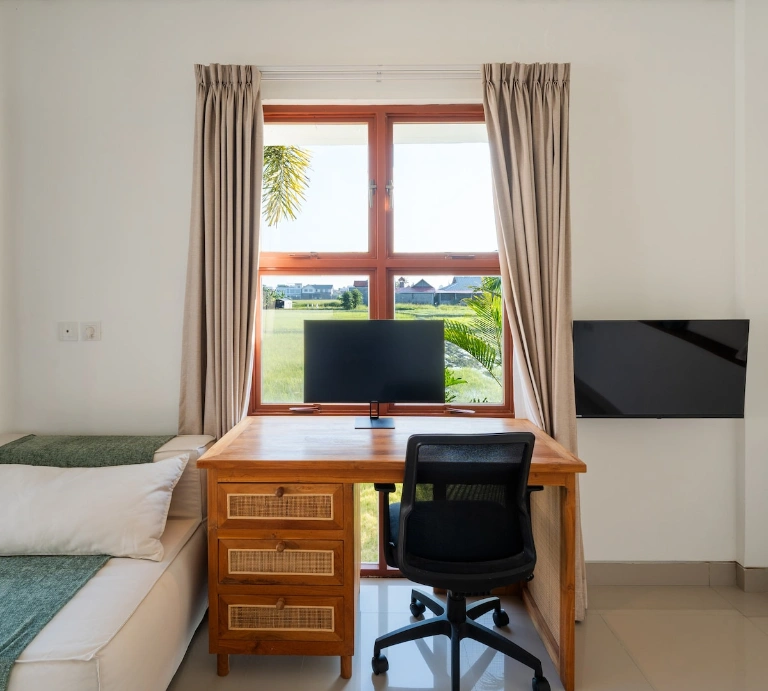 Villa w/ Pool, Rice Field & Mountain Views, 2-bed villa for rent in Seseh – photo 8 of 15