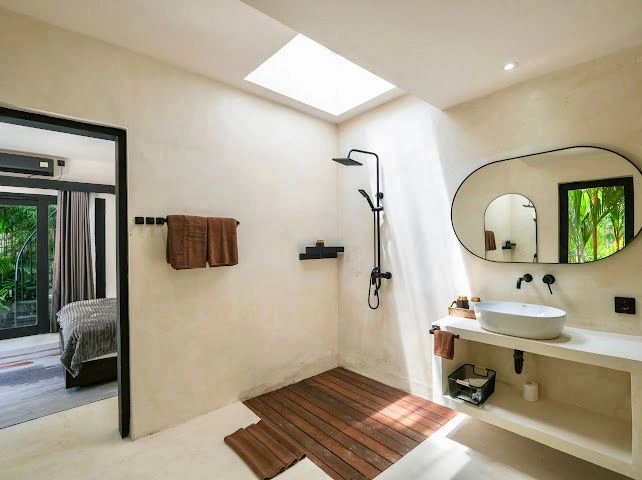 Tropical 4BR Villa with Sauna in Pererenan, 4-bed villa for rent in Pererenan – photo 9 of 15