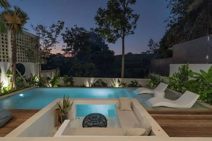 2 Bedrooms Villa for Monthly Rent in Canggu-buduk, 2-bed villa for rent in Pererenan – photo 6 of 15