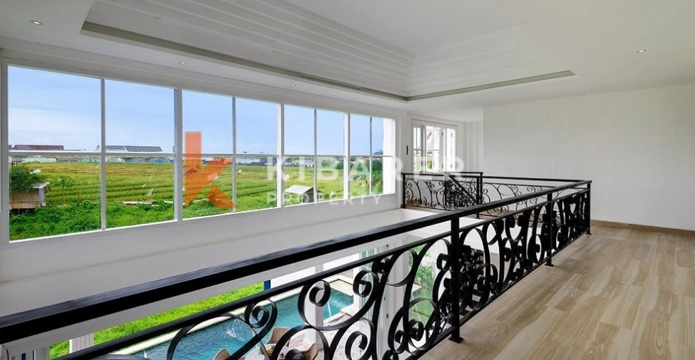 Elegant Four Bedroom Colonial Villa in the Heart of Berawa, 4-bed villa for rent in Canggu – photo 6 of 12